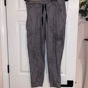 Lululemon joggers